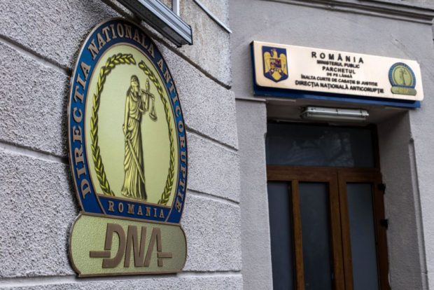 DNA l-a trimis în judecată pe fostul ofițer judiciar de poliție care scurgea informații din dosare către Marian Goleac