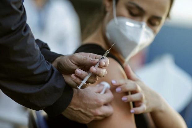Pfizer va solicita autorizația pentru vaccinul său anti-COVID-19 pentru copiii între 2 și 11 ani