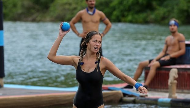 Imagine Stire Maria de la „Survivor România”, pusă la zid de colegi. „S-a tot apropiat de Zanni, da, au dormit împreună” | 2review.ro