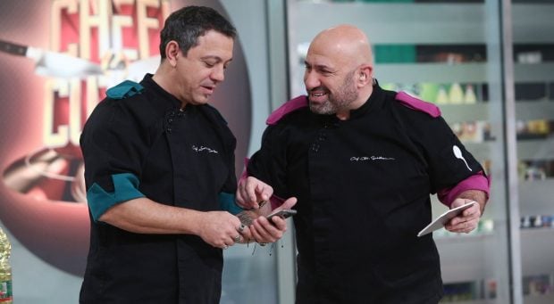 Imagine Stire „Chefi la cuțite” 2021 – sezonul 9. Un concurent și-a făcut tatuaj cu numele lui Sorin Bontea | 2review.ro