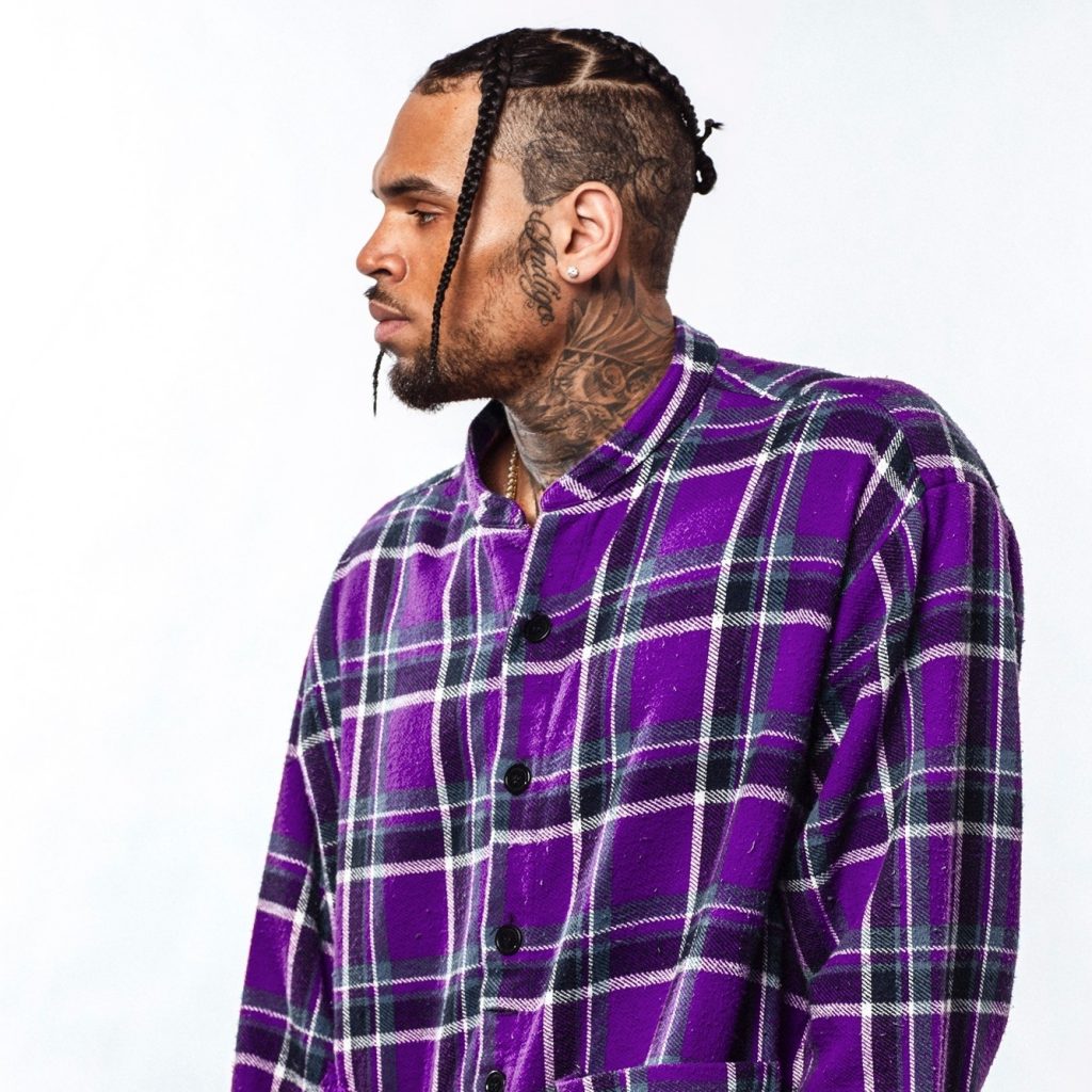 Chris Brown, acuzat că a lovit o femeie în Los Angeles. Cântărețul nu e la primul episod violent