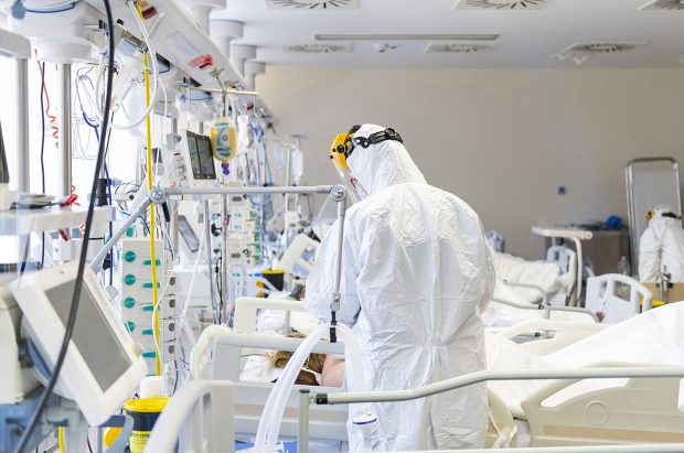 Coronavirus în România, 5 decembrie. Aproape 1,8 milioane de infectări de la debutul pandemiei
