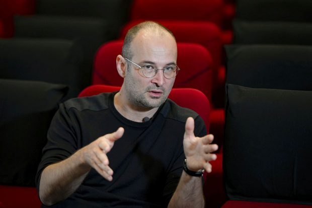 Variety: un român conduce juriul secțiunii de filme documentare al festivalului de la Zurich