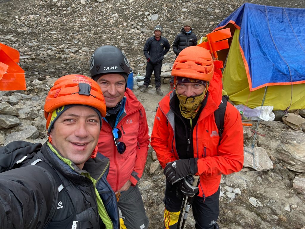 Interviu cu Horia Colibășanu despre costurile și riscurile alpinismului: „Toți sunt obsedați: Vârful, vârful!”