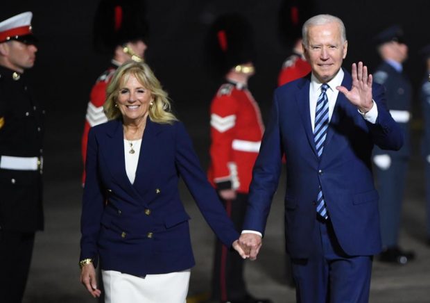 Joe Biden, venituri de peste 600.000 de dolari anul trecut. Kamala Harris a avut mai mult decât dublu