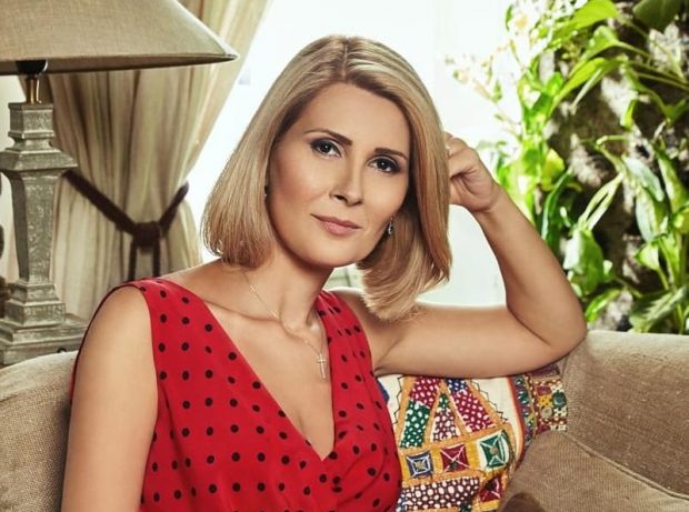 Imagine Stire Fiica Alessandrei Stoicescu a împlinit doi ani. Cum arată Sara și cât de mult seamănă cu mama ei | 2review.ro
