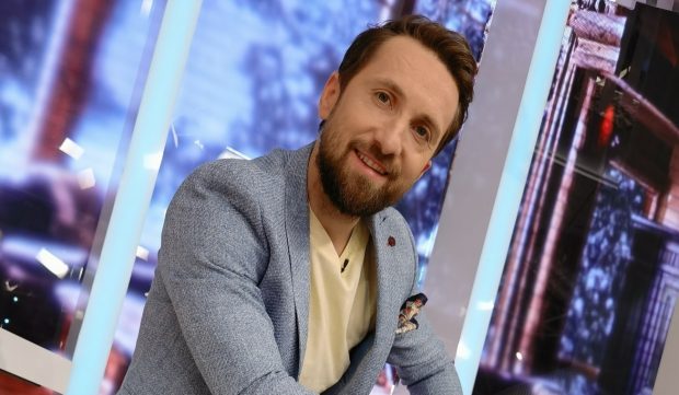 Imagine Stire Dezvăluirile lui Dani Oțil despre trecutul lui. „Nu am putut să circul, nu aveam bani” | 2review.ro