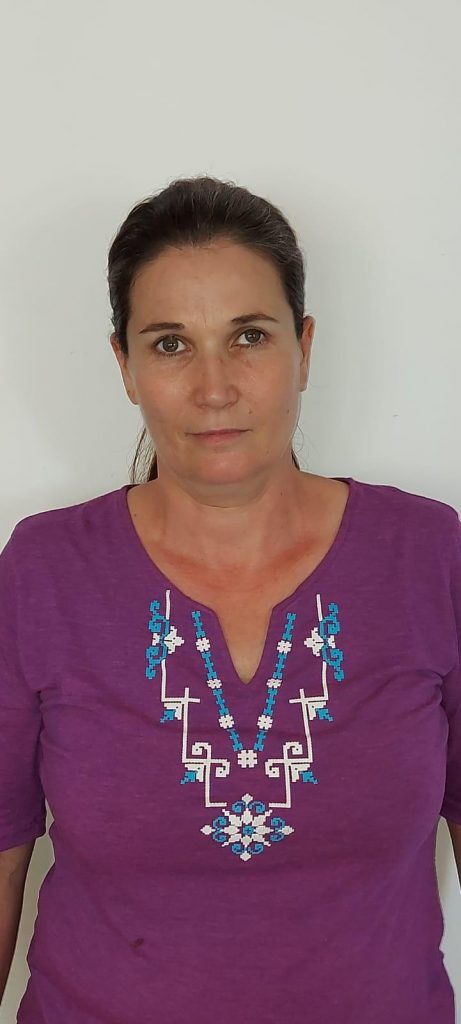 „13 copii au spus: «Doamna Popescu este mama mea»”. Mii de locuri libere pentru asistenți maternali, dar puțini candidați