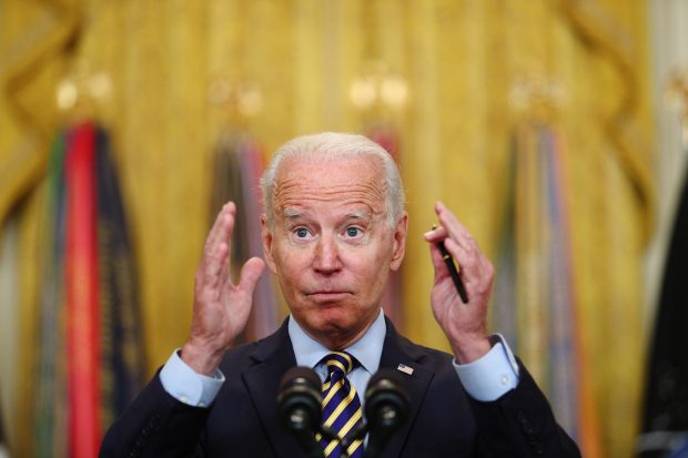 Ordinul președintelui american Joe Biden referitor la vaccinarea obligatorie a angajaților, suspendat în instanță