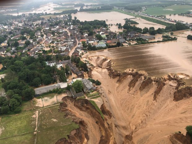 Europa nu e pregătită să facă față riscurilor climatice, care vor provoca pagube catastrofale, arată primul raport privind situația din UE