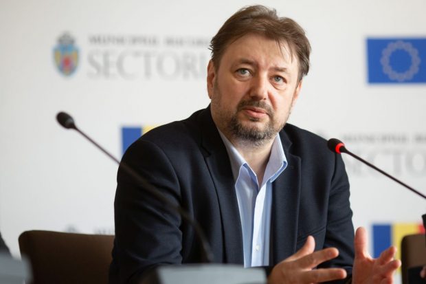 Cristian Pîrvulescu, despre Guvernul propus de Cioloş: „Şansele sunt aproape zero, dar niciodată în politică nu există un zero absolut”