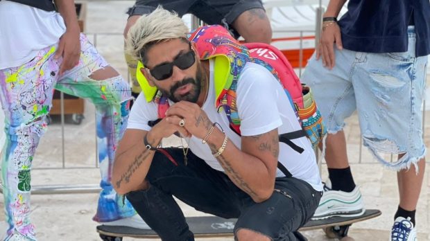 Imagine Stire Connect-R i-a luat sub aripa lui pe băieții din trupa „Ghetto Gang”. Ce melodie au lansat împreună | 2review.ro