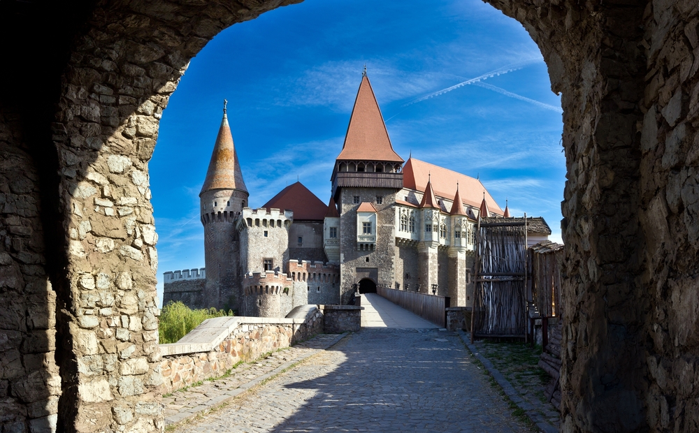 Intrare in Castelul Huniazilor