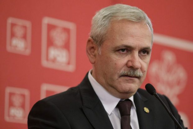 Liviu Dragnea, întrebat dacă a ordonat să fie bătuți românii la mitingul diasporei din 10 august: Eram la Neptun şi beam nişte vin rece