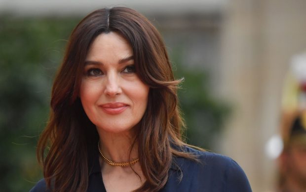 Imagine Stire Monica Bellucci și fiica sa cea mare, pe coperta revistei Vogue Italia. Deva Cassel are 16 ani | 2review.ro