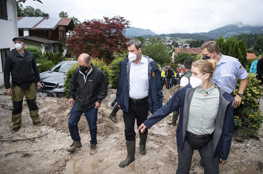 Cum schimbă inundațiile de „proporții istorice” și criza climatică peisajul politic din Germania