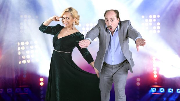 Paula Chirilă și Romică Țociu, co-prezentatori la „Splash! Vedete la apă”, la Antena 1