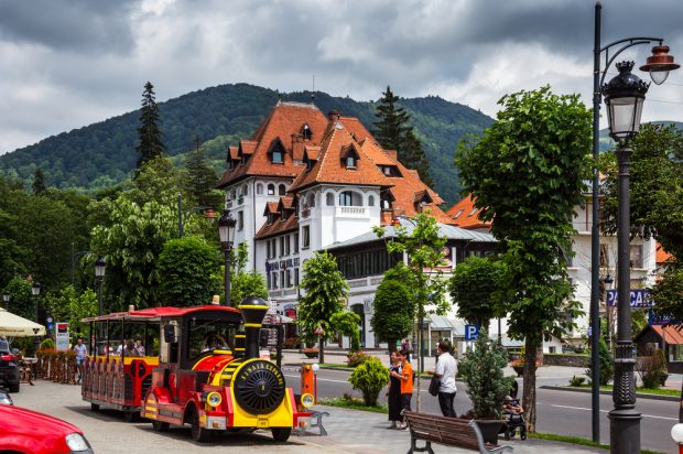 Locuri de vizitat în Sinaia – trasee montane și obiective turistice