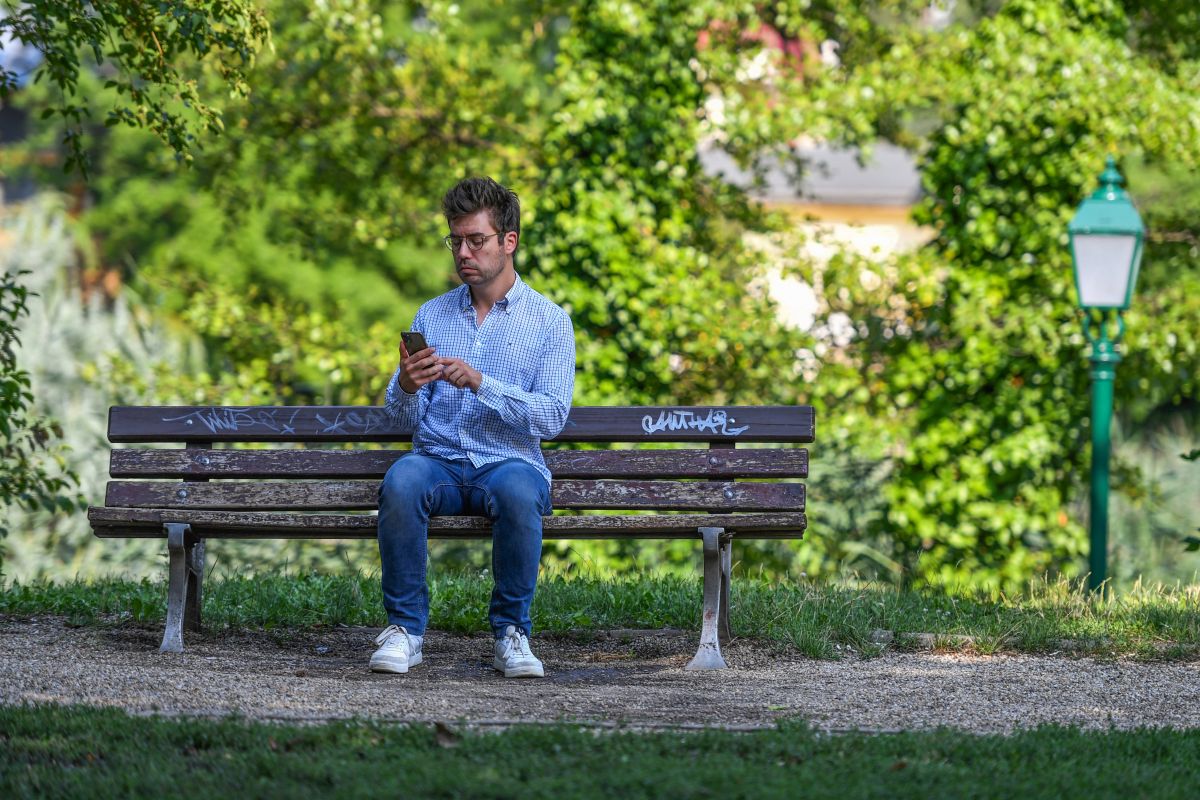„Munca Noastră Ne-a Făcut ținte". Interviu Cu Jurnalistul Maghiar De Investigații Spionat Cu Ajutorul Softului Pegasus, Vândut Guvernelor - Vimarsana News