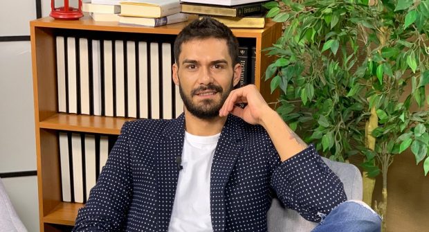 Imagine Stire Dezvăluirile lui George Burcea despre trecutul său. „Am dat șpagă 1.000 de dolari” | 2review.ro