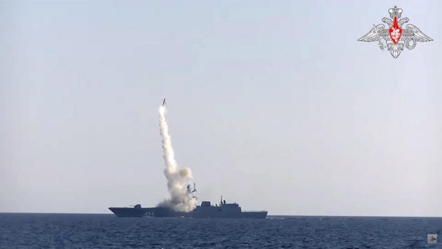 Rusia anunţă finalizarea testării rachetei de croazieră hipersonice Zircon