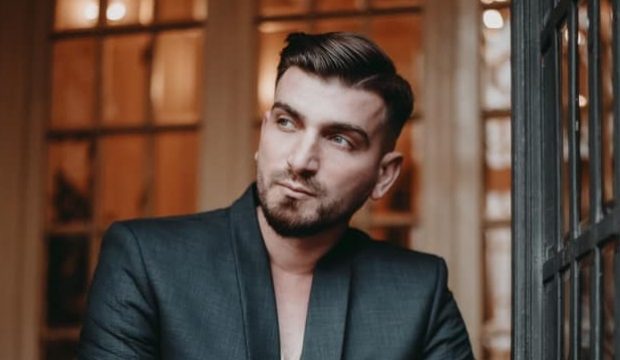 Imagine Stire Cine este Silviu Mircescu, actorul care se alătură distribuției „Vlad”. Are 32 de ani și a participat reality-showul „Ultimul trib” | 2review.ro