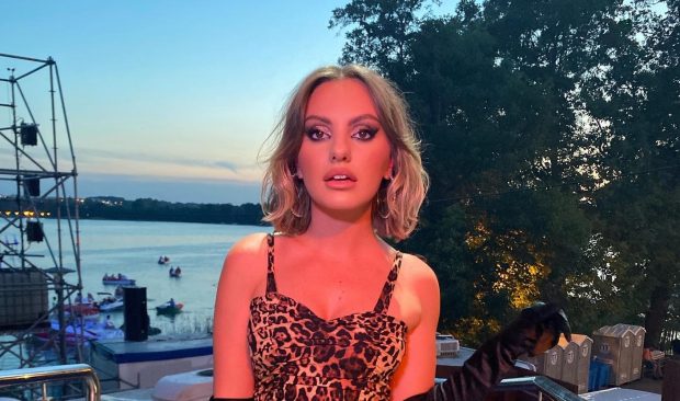 Ce a răspuns Alexandra Stan atunci când Măruță a întrebat-o dacă se mărește familia în curând. „Da, îți fac un nepoțel”