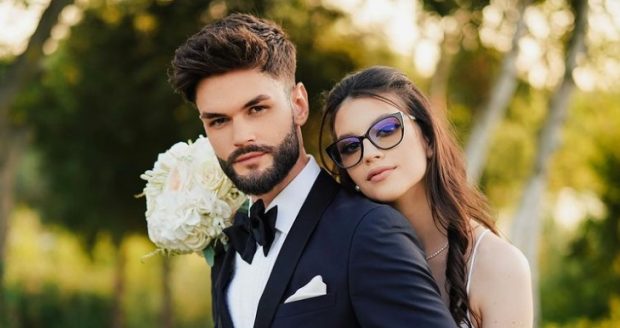Imagine Stire Cleopatra Stratan și Edward Sanda s-au cununat religios în Chișinău. Ce ținute au purtat mirii la biserică | 2review.ro