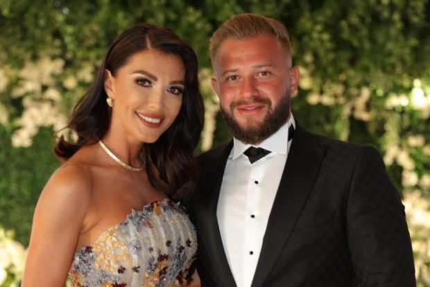 Imagine Stire Cu ce se ocupă, de fapt, soțul Ilincăi Vandici. Andrei Neacșu are 30 de ani și deține o afacere | 2review.ro