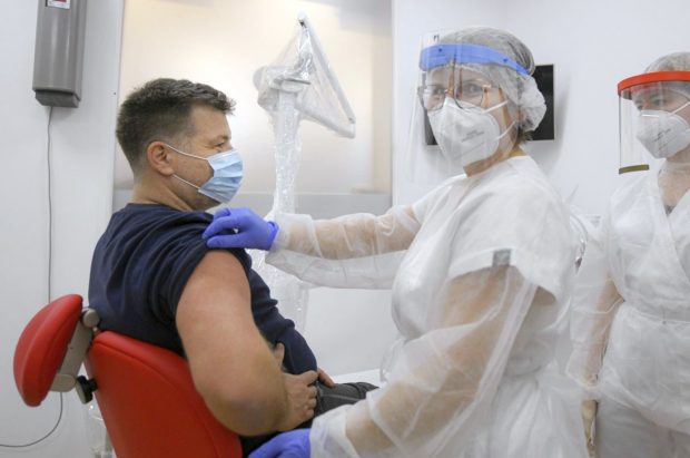 Care este rata de vaccinare anti-COVID la nivel național. În București, a depășit 51%