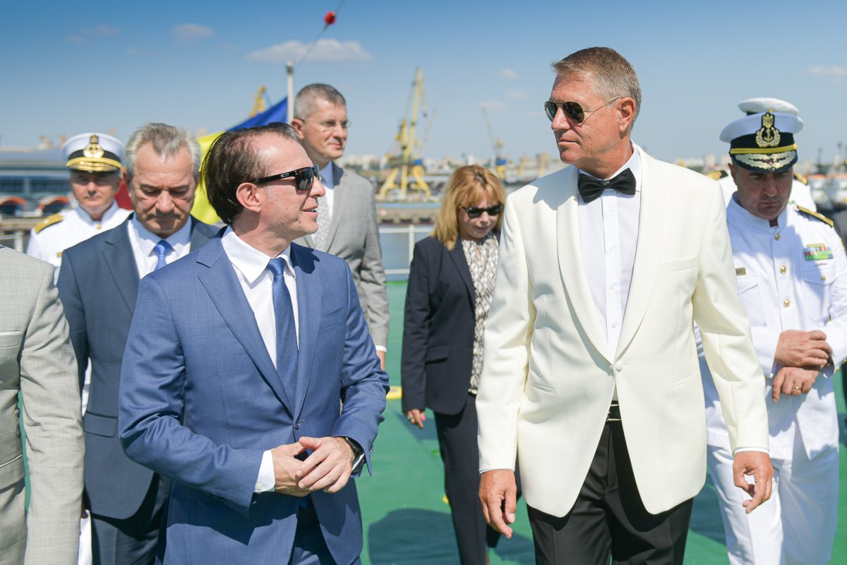 Iohannis și Cîțu, Prima Discuție în Public După Scandalul Din Trecutul Premierului. Cum Au Fost Surprinși - Vimarsana News