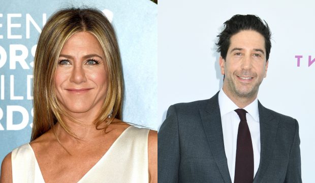 Imagine Stire Jennifer Aniston și David Schwimmer, mai apropiați ca niciodată. Se zvonește că actorii din „Friends” formează un cuplu | 2review.ro