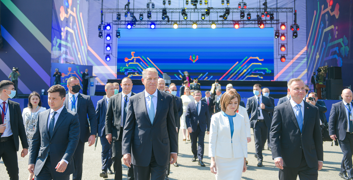 Ziua Națională A Republicii Moldova. Klaus Iohannis, Prezent La Ceremoniile De La Chișinău - Vimarsana News