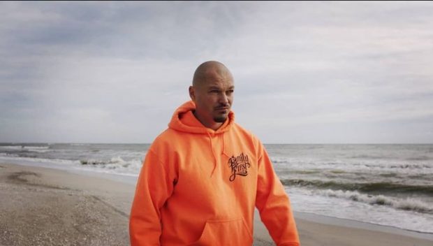 Imagine Stire Cine e și cum arată acum soția lui Puya. Melinda nu apare la TV și nici nu merge la muncă | 2review.ro