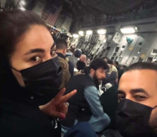 Mărturia Aryanei, un star pop din Afganistan, după ce a fugit de la Kabul: „Este un miracol că am scăpat”. Care a fost cel mai greu moment