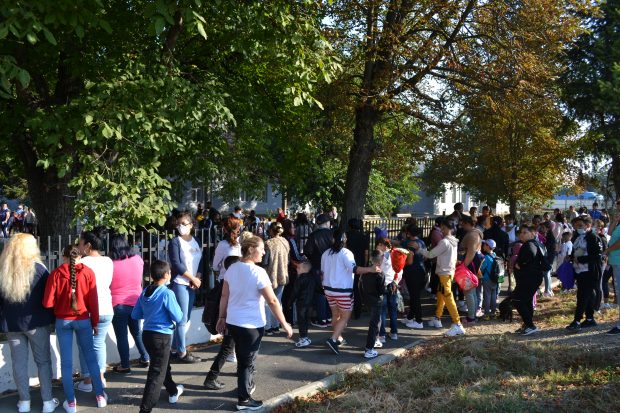 Medicul pediatru Mihai Craiu: „Fără mijloace de prevenţie la şcoală vor rămâne foarte puţini copii”