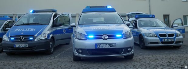 Un hoț de catalizatoare a murit, după ce mașina pe care „o opera” a căzut peste el, în Germania