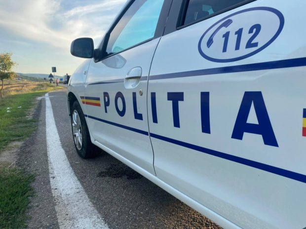 Șef de post din Olt, acuzat că a venit beat la o intervenție, conducând mașina de poliție