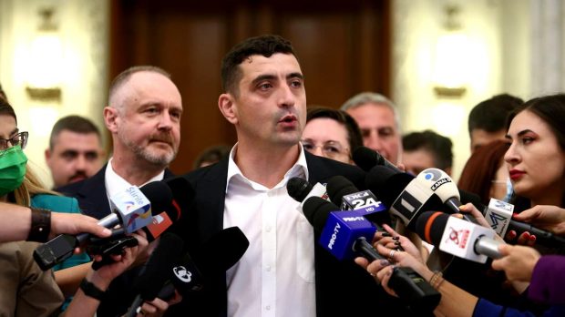 George Simion: Parlamentari PNL au încercat să ne mituiască înainte de moțiunea de cenzură