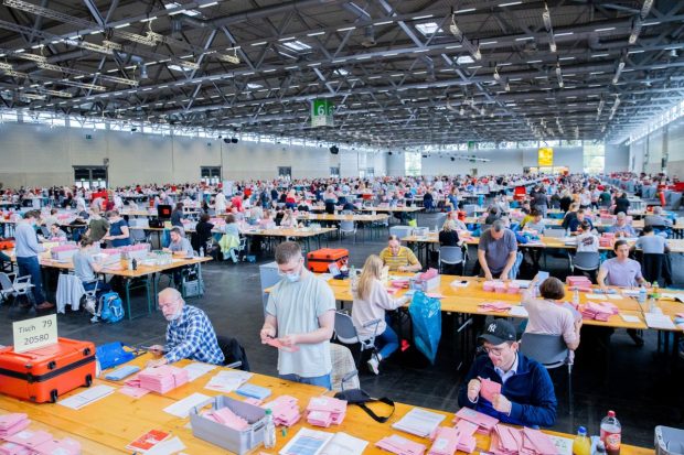 Alegeri în Germania: ultimele voturi într-un scrutin strâns, care-l va desemna pe succesorul lui Merkel