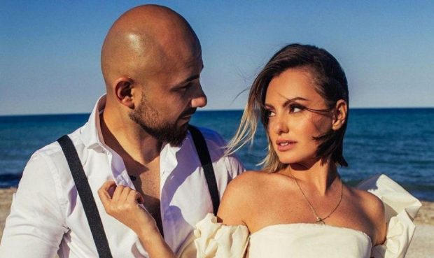 Mesajul lui Emanuel, după ce s-a zvonit că a divorțat de Alexandra Stan: „În dragoste nu există frică”