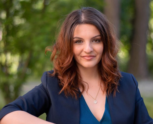 INTERVIU. Cele două vieți ale Anei-Maria Trăsnea, tânăra de 27 de ani de origine română care candidează pentru Parlamentul german