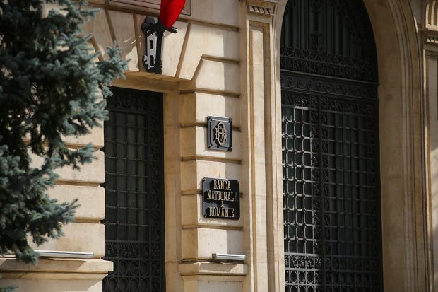 Indicele ROBOR la 3 luni continuă să scadă