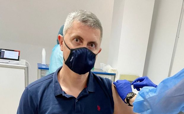 Dan Barna şi-a făcut doza a treia de vaccin: „Vaccinați-vă, fraților”