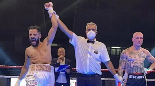 Boxerul italian Michele Broili a fost suspendat din cauza tatuajelor sale cu simboluri naziste