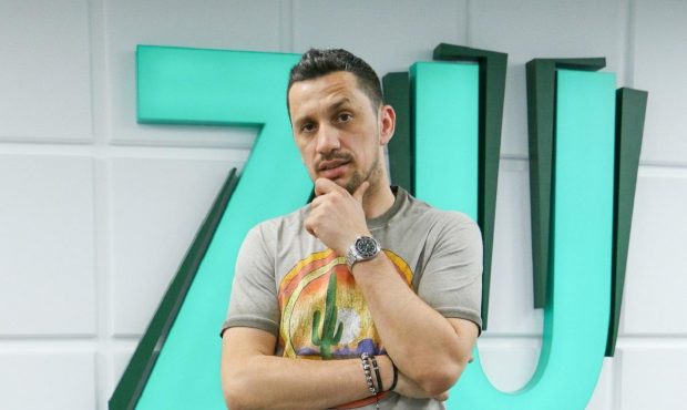 Flick Domnul Rimă ia o pauză de la radio  pentru a se dedica exclusiv proiectelor sale personale