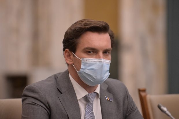 Ministerul Sănătăţii extinde reţeaua de farmacii în care se pot face gratuit teste antigen rapide, anunță Andrei Baciu