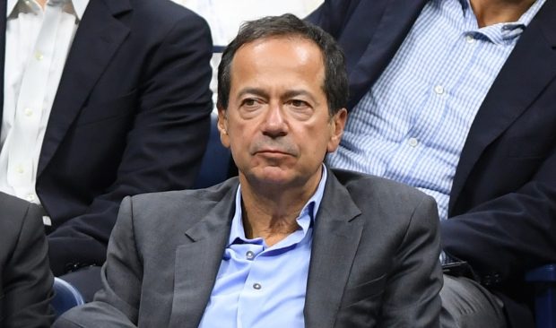 Miliardarul John Paulson divorțează de soția româncă. Jenny, originară din Galați, ar putea primi jumătate din avere