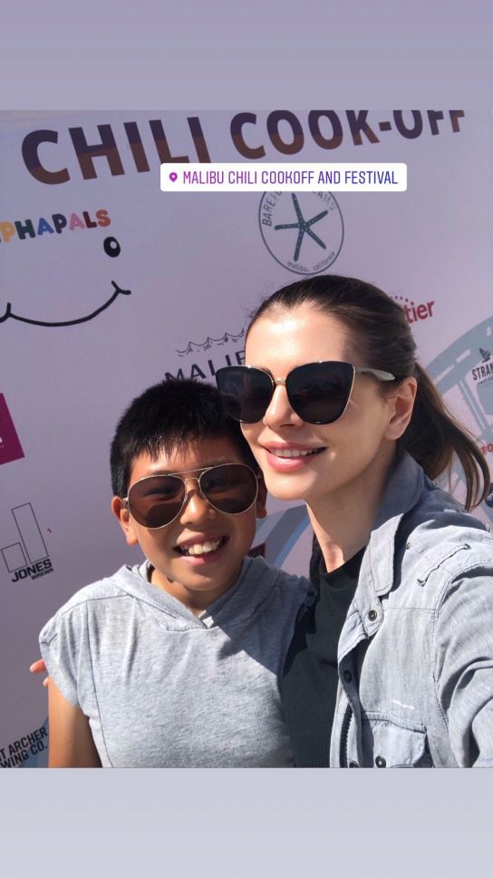 Monica Gabor surprinde din nou după ce s-a întors în America. Mr. Pink este un tată și un iubit mândru. Gestul făcut de vedetă