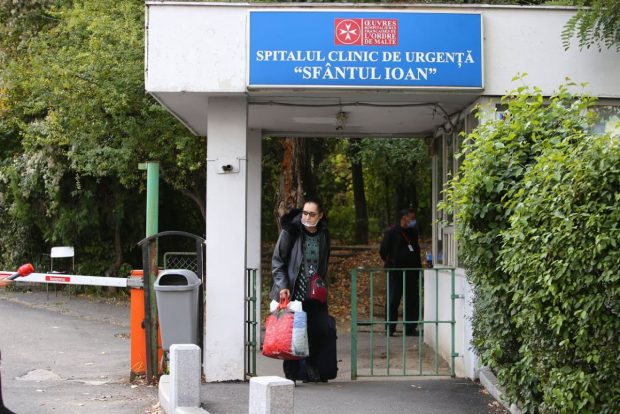 Precizările Ministerului Sănătății despre externarea pacienților din două spitale din București pentru primirea celor cu COVID